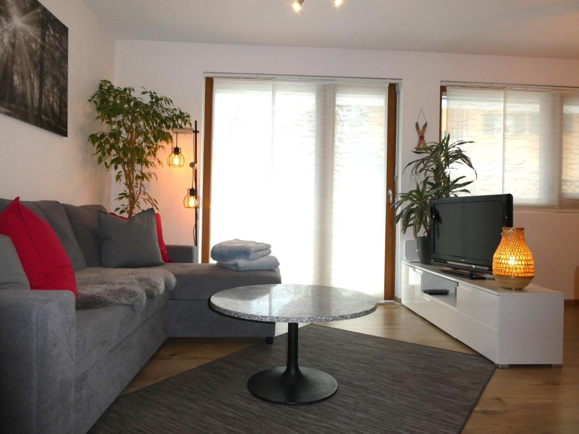 Apartment Chalet La Muntaniala By Interhome 格林德瓦 外观 照片
